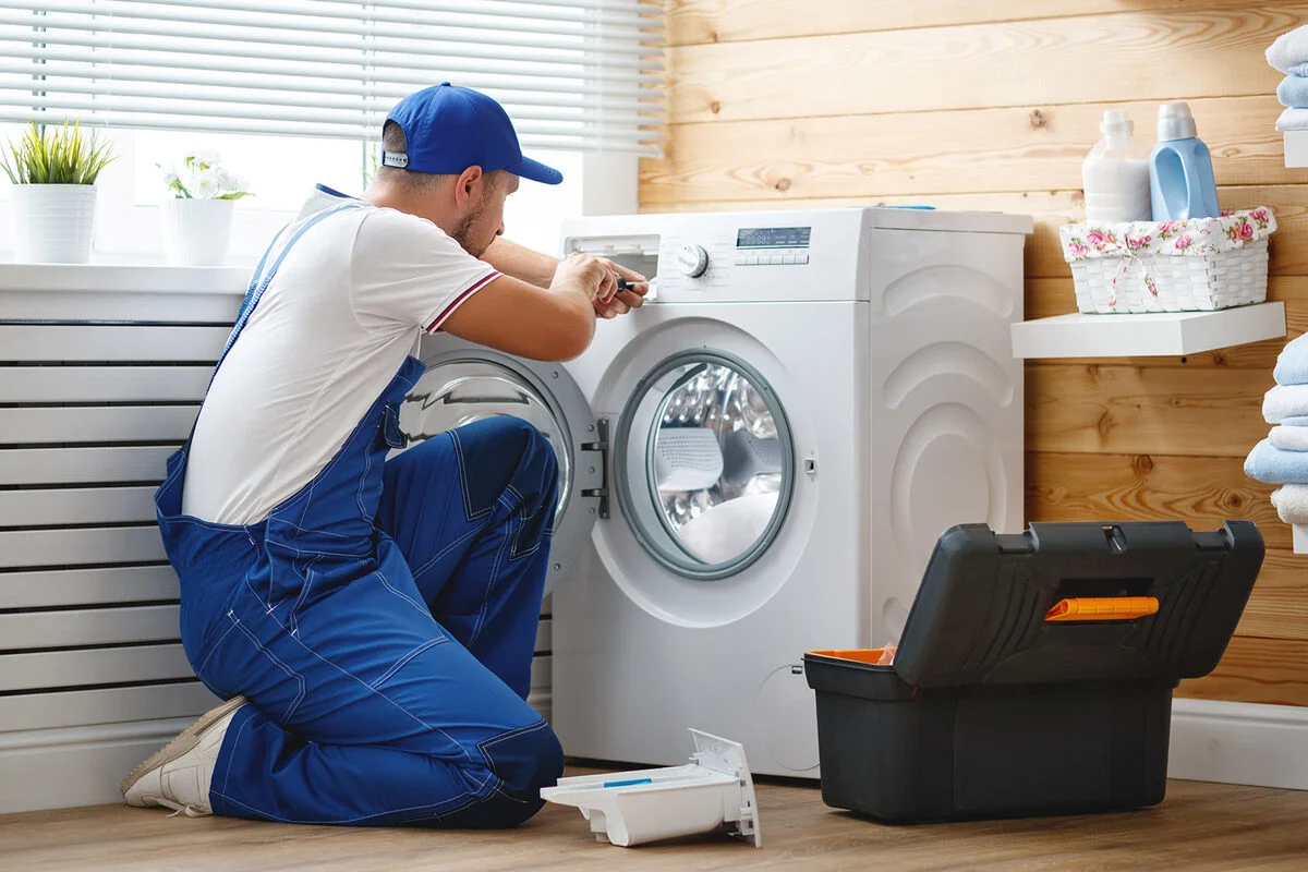 Trusted Appliance Repair Service Charlotte NC | Professional Technician Handshake